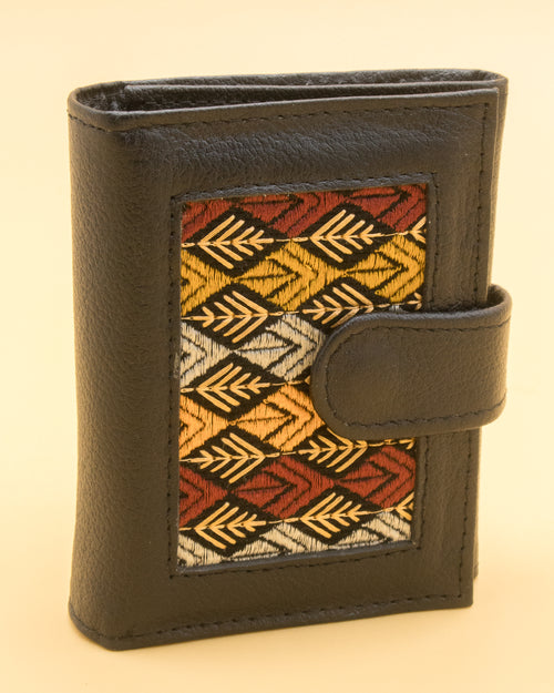 Leather Wallet Snap Closure