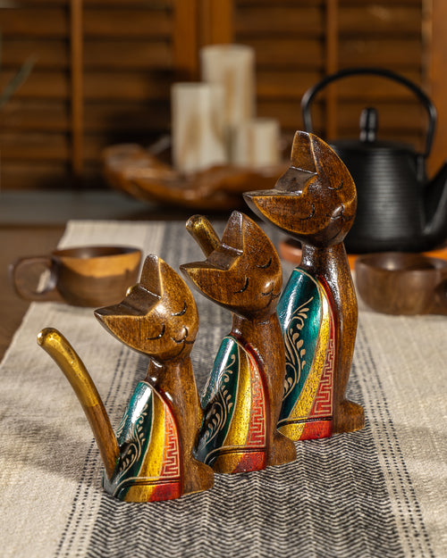 Decorative Hand-Painted Wooden Sitting Cat Trio